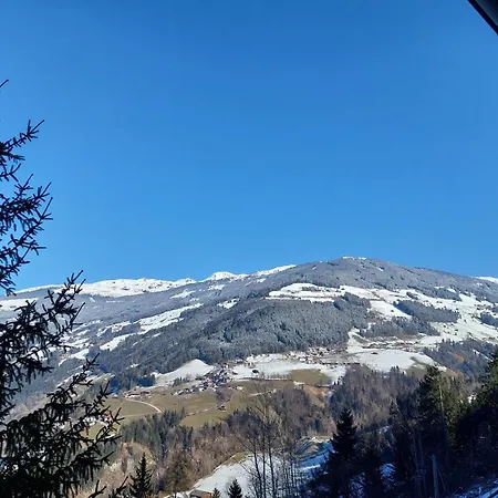 アパート Huber's ハインツェンベルク